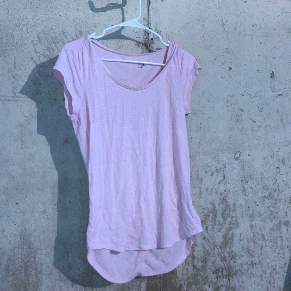 Gap body shirt